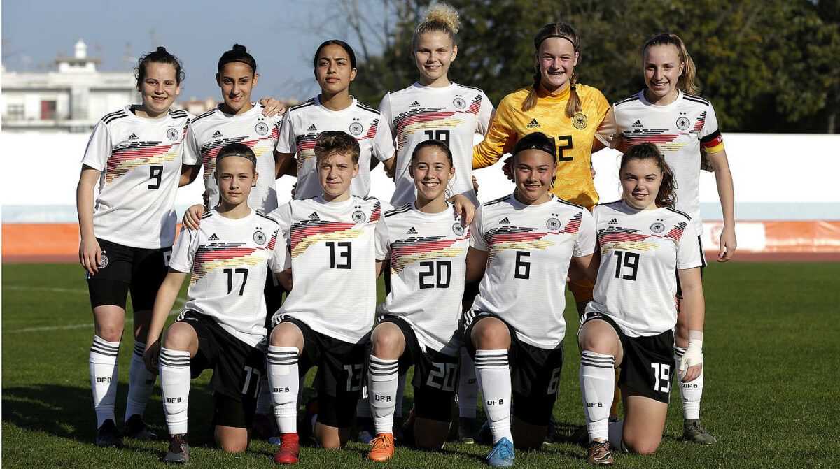 Ehemalige Spielerin in Nationalelf berufen